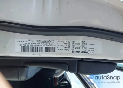 2011 Jeep Grand Cherokee Limited from USA, damaged, VIN 1J4RS5GT4BC652548